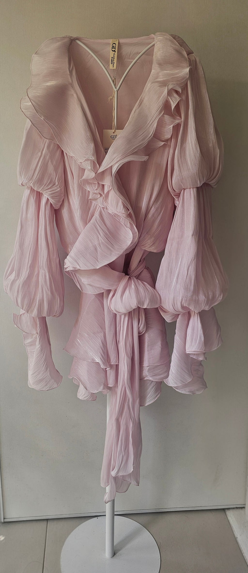 Robe Rose Satinée à Frou-Frou
