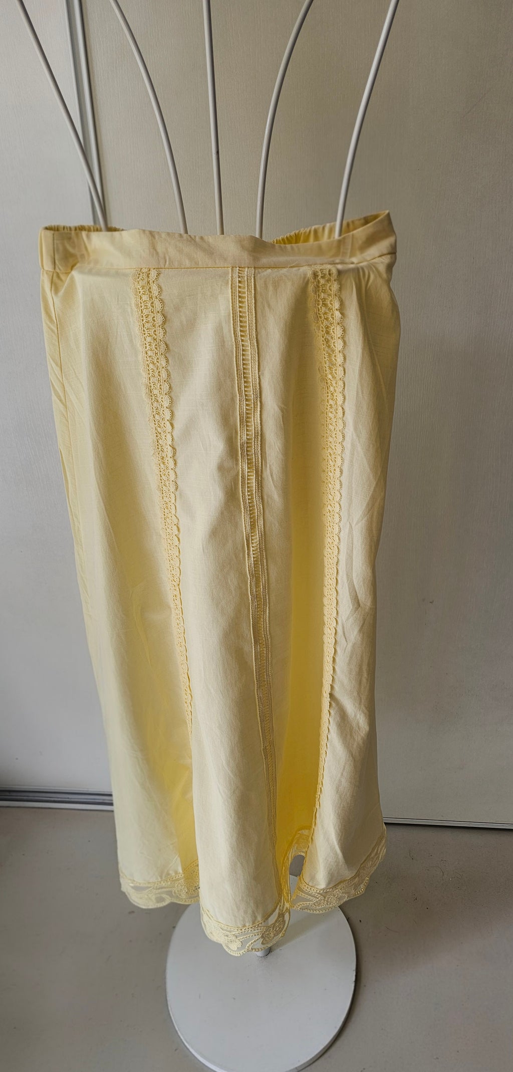 Jupe Longue Jaune Brodée