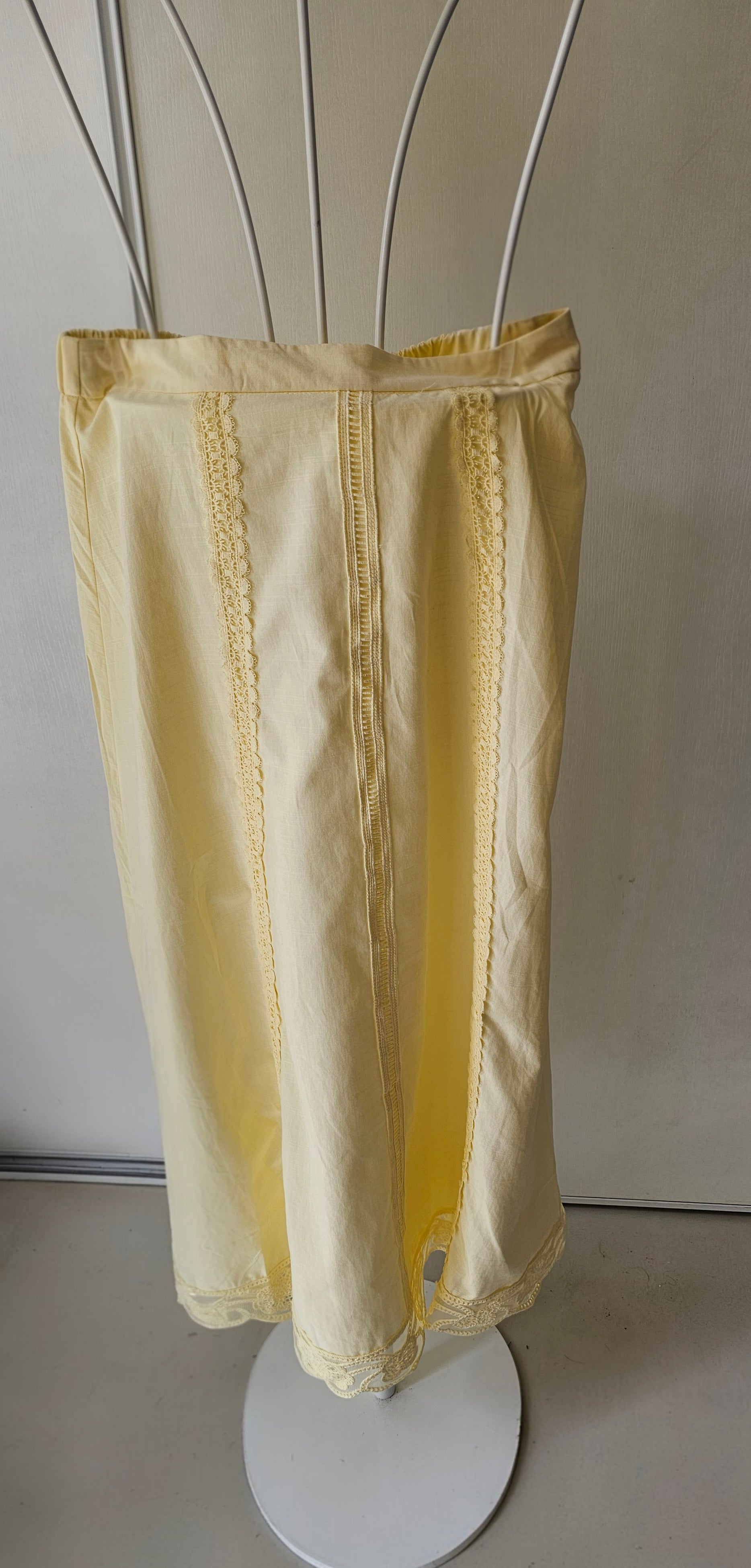 Jupe Longue Jaune Brodée