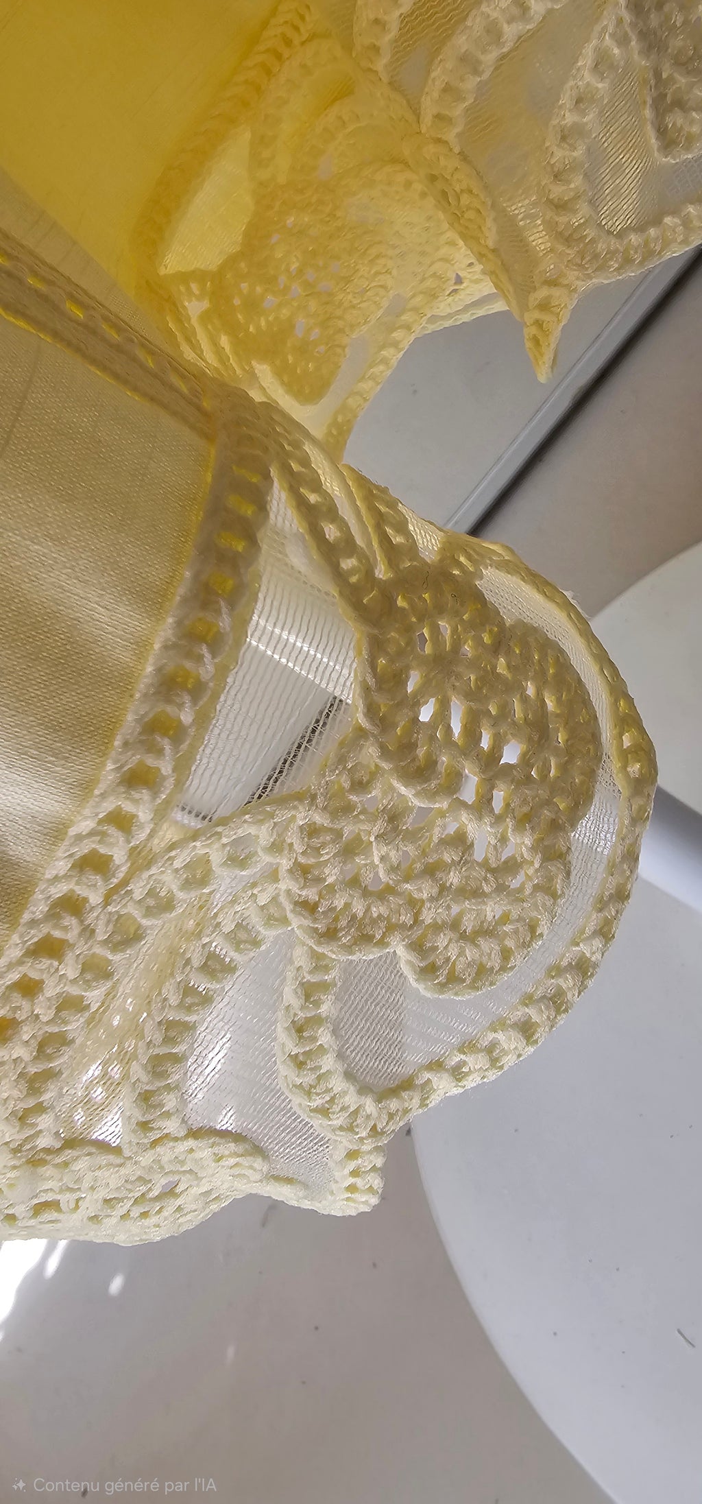 Ensemble Jupe & Blouse Jaune Claire en Dentelle