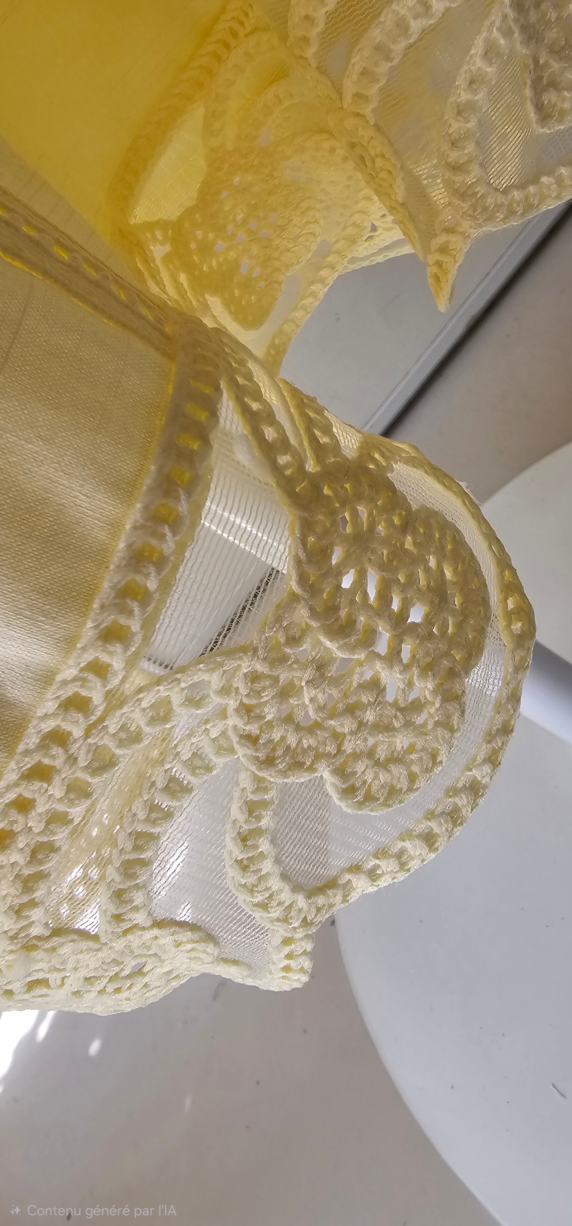 Ensemble Jupe & Blouse Jaune Claire en Dentelle