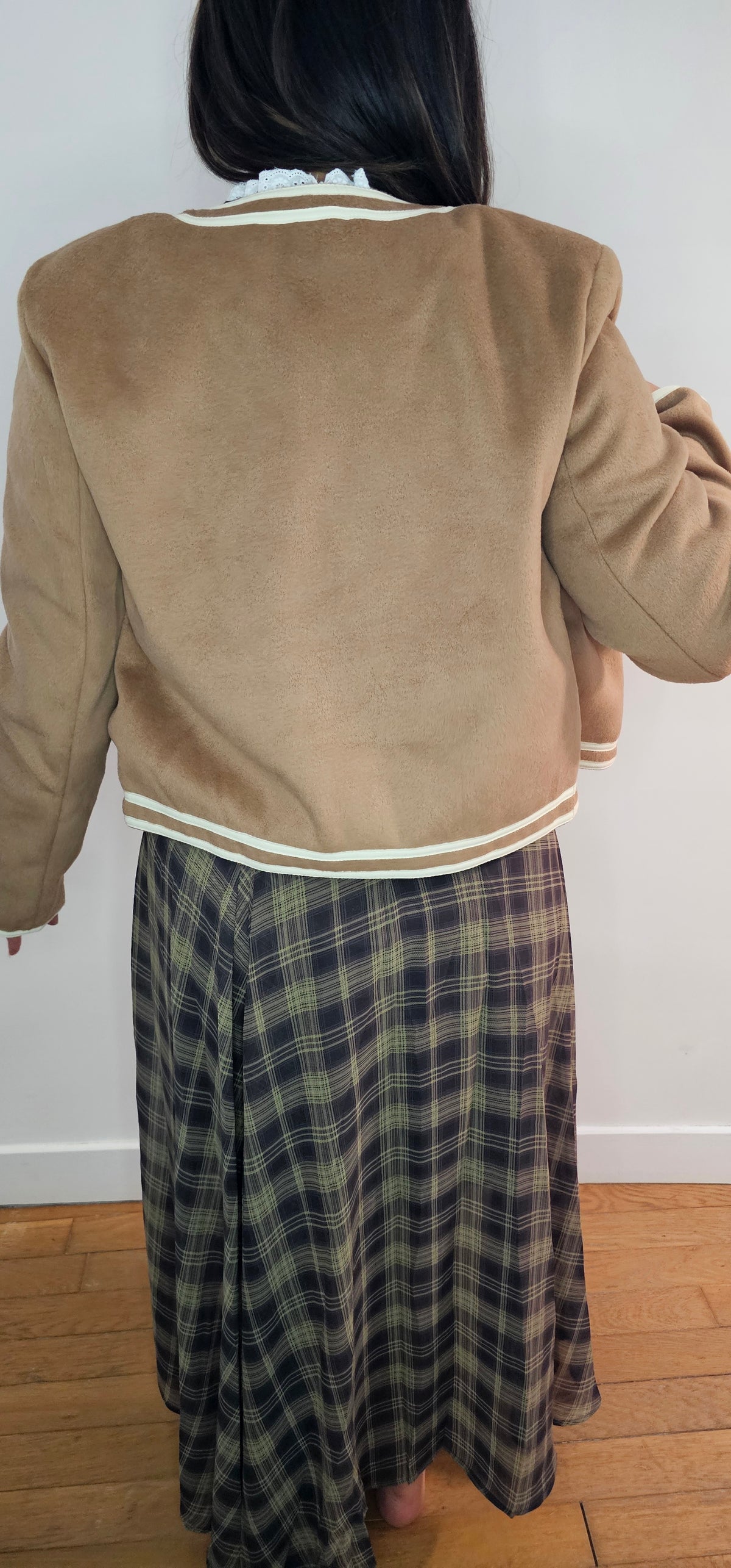 Veste Douce Camel Bordures Ondulées