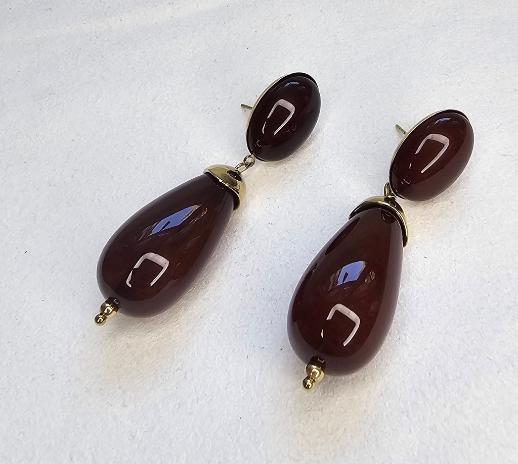 Boucles d'Oreilles Pendantes Cabochon Marron & Goutte Dorée
